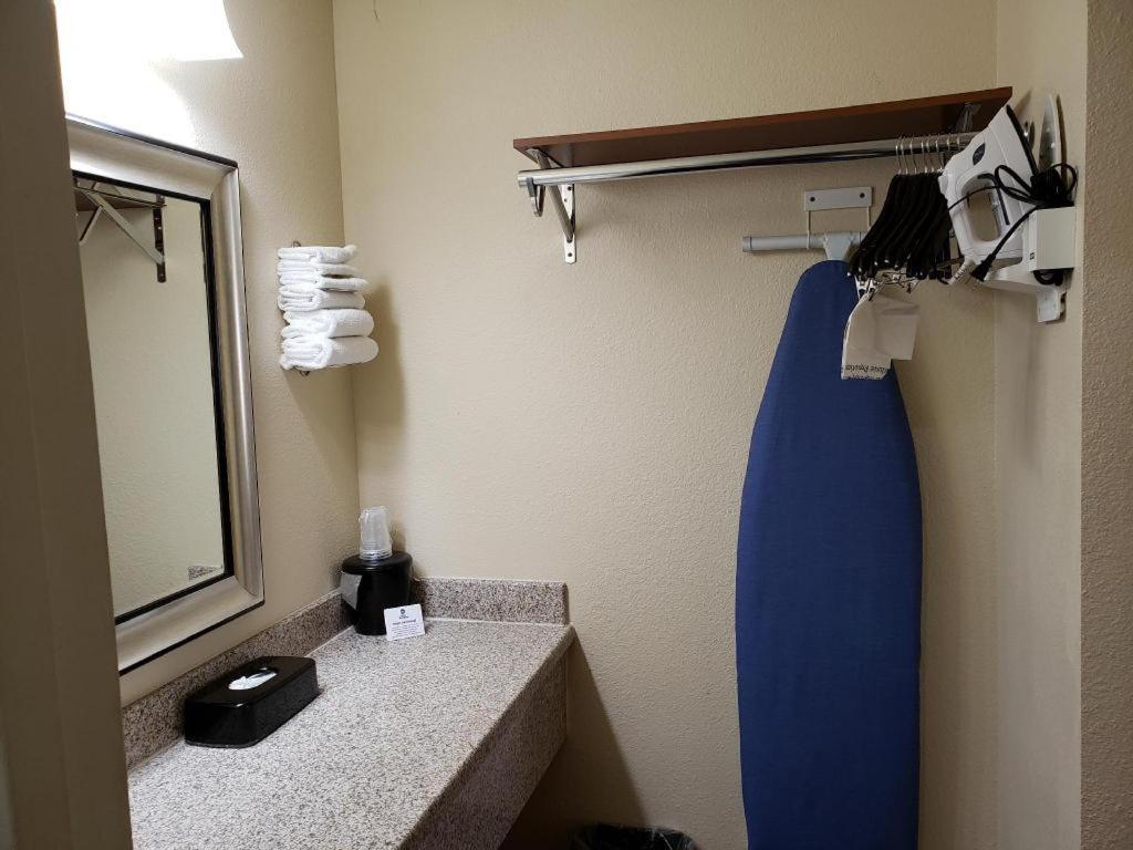 Airport Inn Бойсе Экстерьер фото