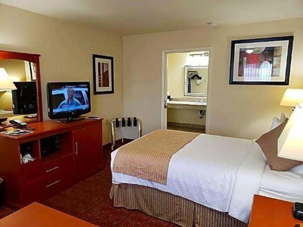 Airport Inn Бойсе Экстерьер фото